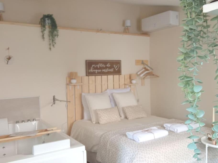 L'Atelier Des Reves Un Moment Magique Spa Prive Beaune  Bagian luar foto