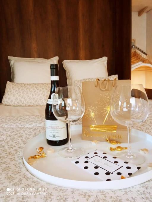 L'Atelier Des Reves Un Moment Magique Spa Prive Beaune  Bagian luar foto